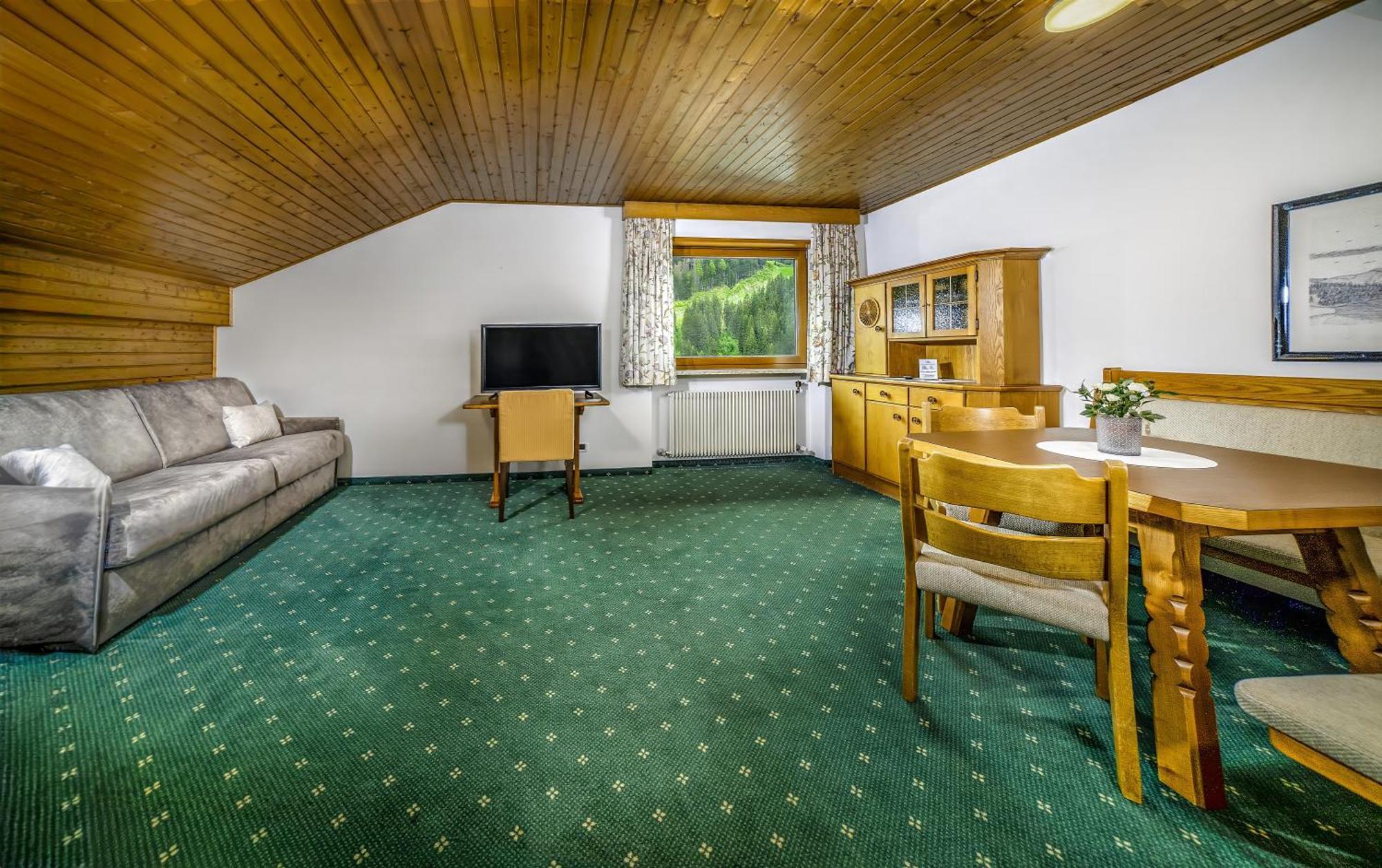 Cesa Panaval Apartments Santa Cristina Val Gardena 객실 사진