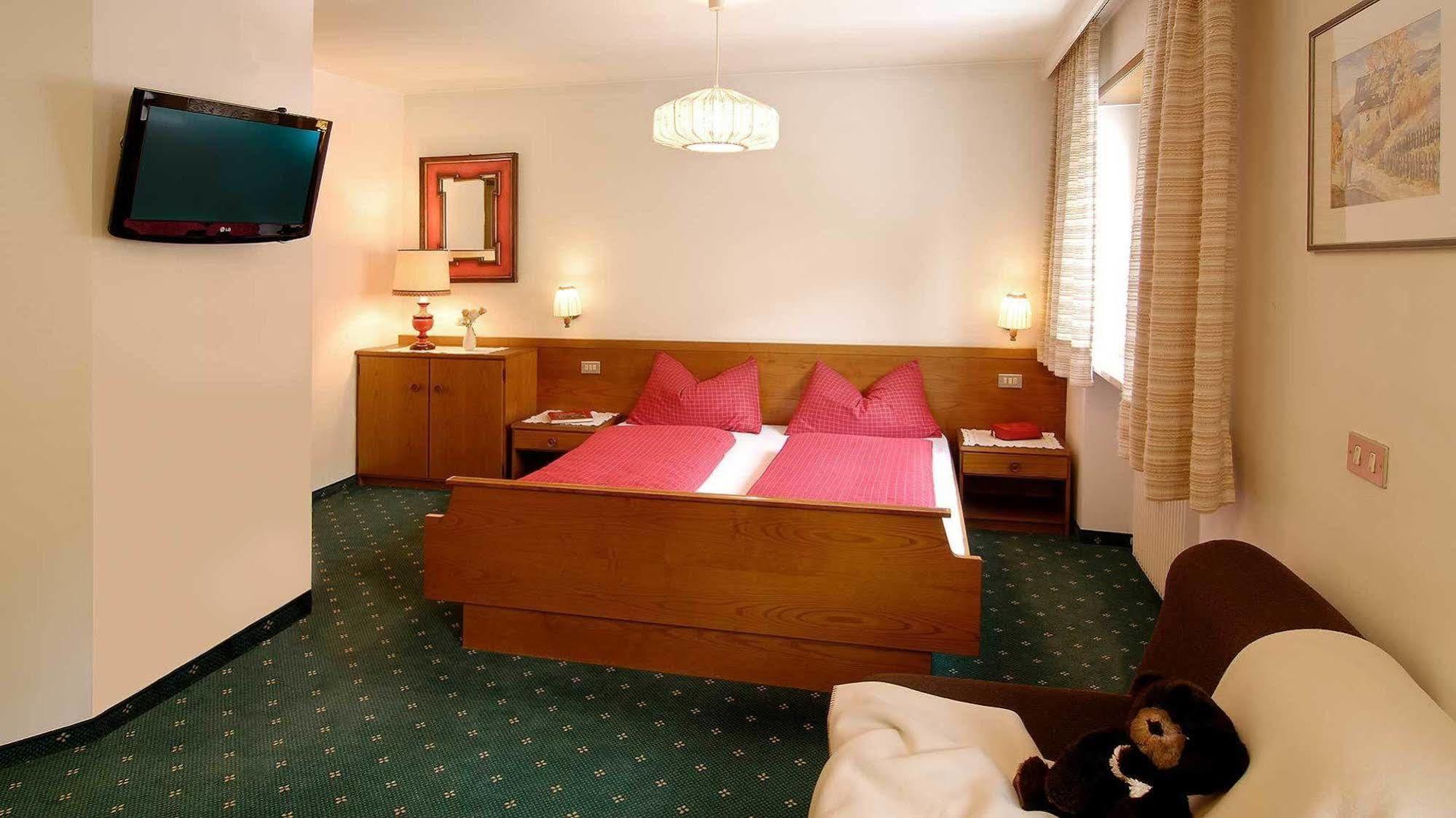 Cesa Panaval Apartments Santa Cristina Val Gardena 외부 사진