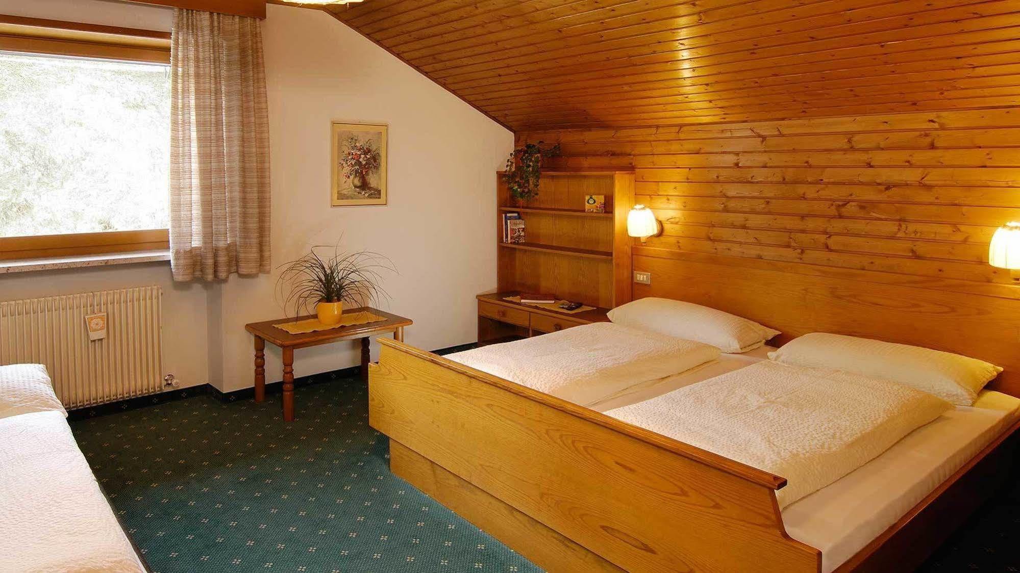 Cesa Panaval Apartments Santa Cristina Val Gardena 외부 사진